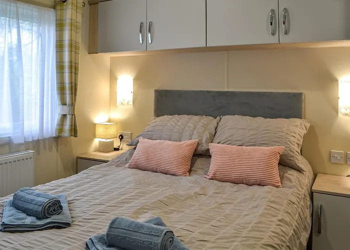 Rosies Retreat - Uk46724